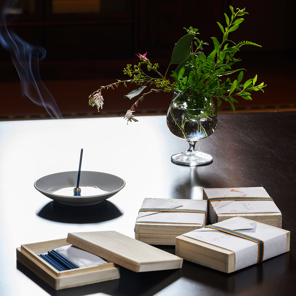 百音のお香使用イメージ